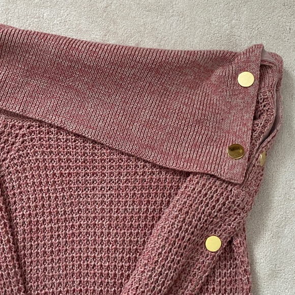 G by Guess Dusty Rose Tunic Sweater - Picture 4 of 9